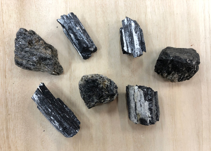 Turmalina Catedral con Mica 10 a 20 gr aprox